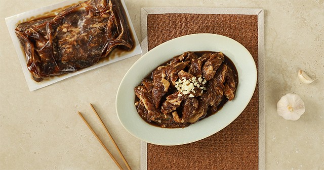 [백운몽] 마늘에 퐁당 빠진 쫄깃한 양념 소갈비살(순살) 500g