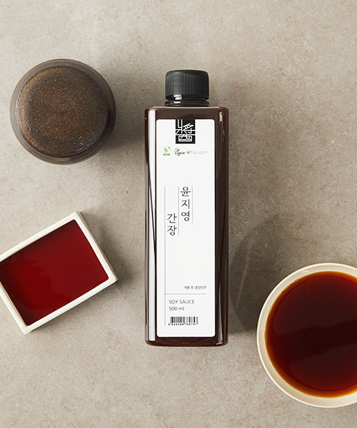 윤지영 간장 500ml
